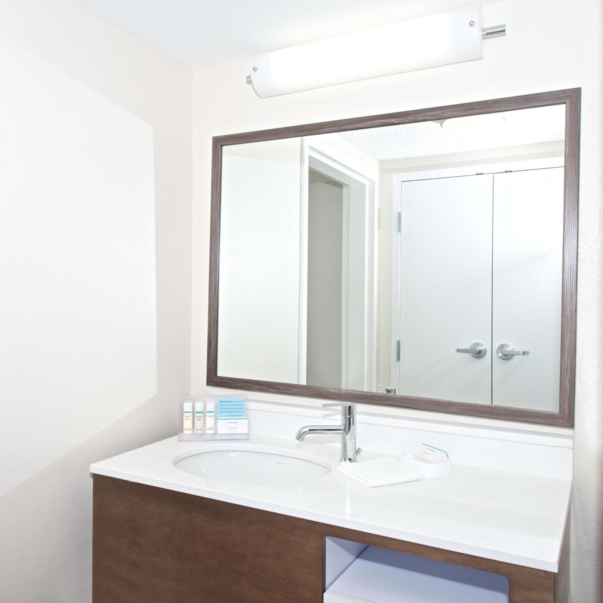 רואנוק Hampton Inn & Suites N Ft Worth-Alliance Airport מראה חיצוני תמונה
